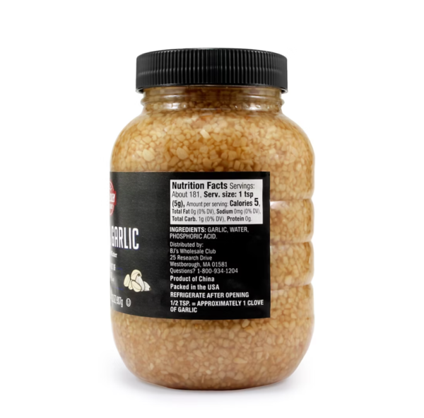 Wellsley Farms Minced Garlic with Water, 2 lbs. - Image 2