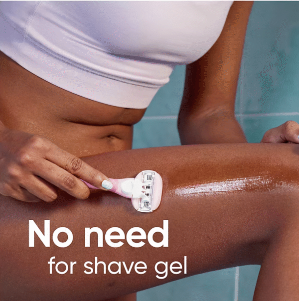 Gillette Venus ComfortGlide White Tea Scented Women's Razor, 3-Blades, 1 Handle + 12 Razor Blade Refills - Image 10