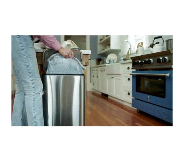 Glad ForceFlex MaxStrength with Clorox Tall Trash Bags - Lemon Fresh Bleach Scent, 120 ct./13 gal. - Image 12