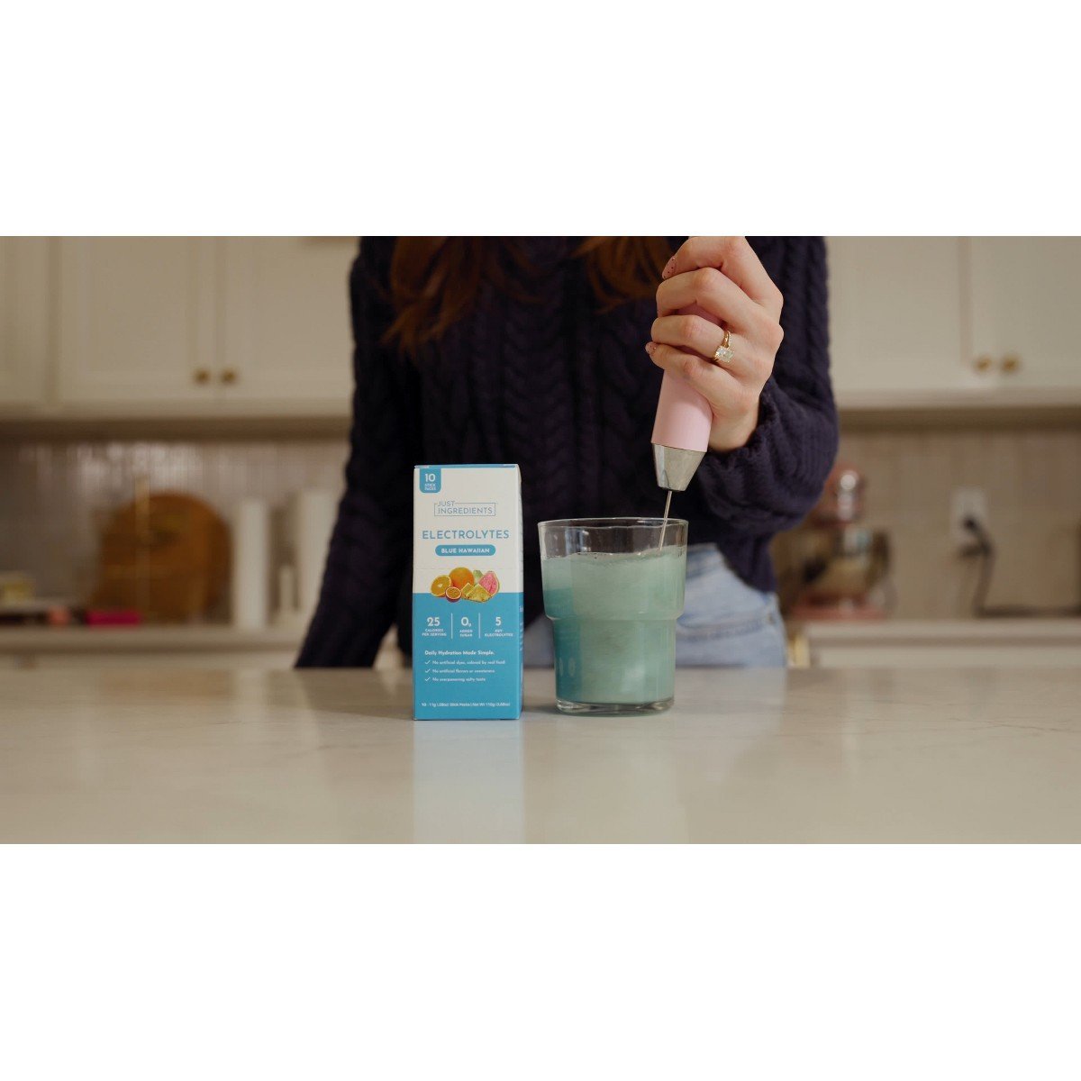 Just Ingredients Electrolytes Sports Drink Mix Packs - Blue Hawaiian - 3.88oz/10ct - Image 2